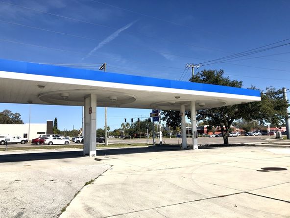 3270 53rd Ave E, Bradenton, FL 34203